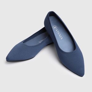 NWT Vivaia Aria2.0 Flat Sz 10